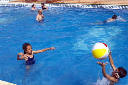 Chichester Lakeside Holiday Park