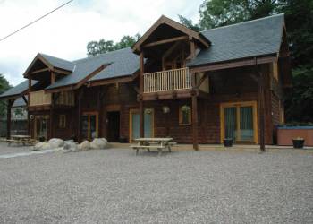 Glen Clova Lodges