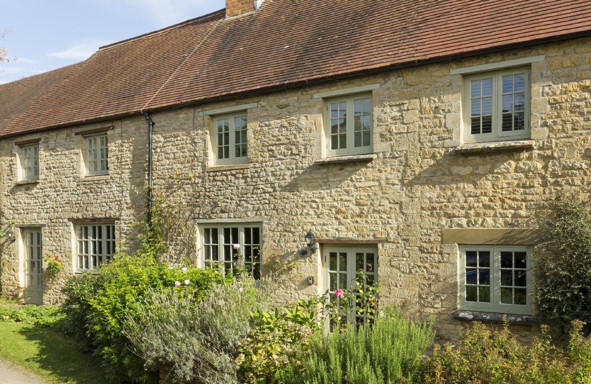 Click here for more about Garsons Cottage